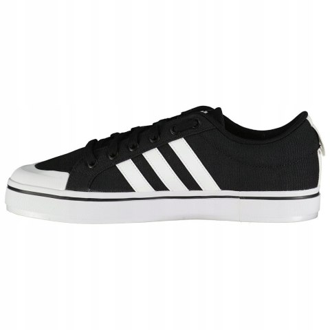 Adidas Buty sportowe Bravada FZ6166 r. 42 Adidas Buty sportowe Bravada FZ6166 r. 42