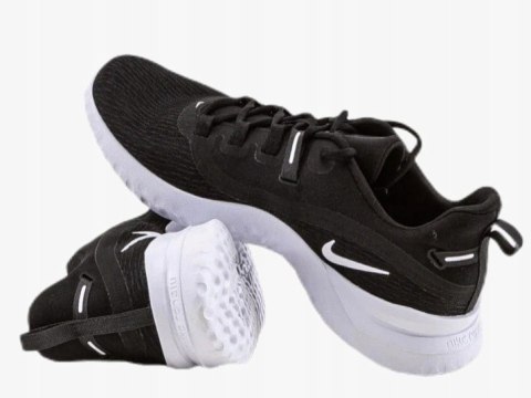 Buty do biegania Nike czarne Renew Rival 2 rozmiar 40 / 25 cm AT7909-002 Buty do biegania Nike czarne Renew Rival 2 rozmiar 40 / 25 cm AT7909-002